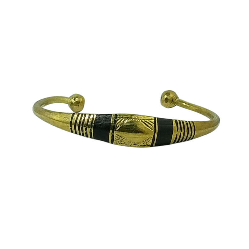 Bracelet en Cuivre Artisanal Touareg – Fabrication Traditionnelle de Tamanrasset Sud de l'Algérie  - Pour Enfant – Image 5