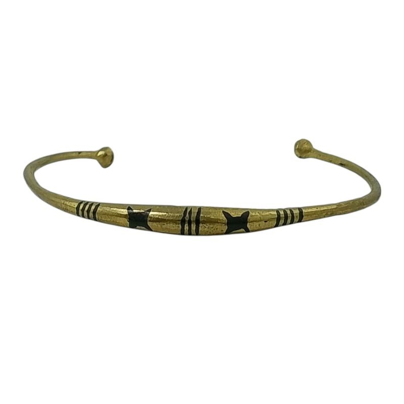 Bracelet en Cuivre Artisanal Touareg – Fabrication Traditionnelle de Tamanrasset Sud de l'Algérie  - Pour Enfant – Image 4