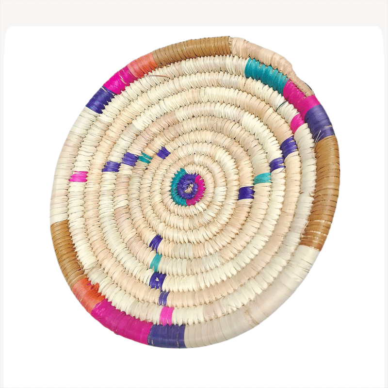 Plat de Présentation Traditionnel "Tizit" de Ghardaïa : Plateau Artisanal en Feuilles de Palmier pour Dattes et Pain