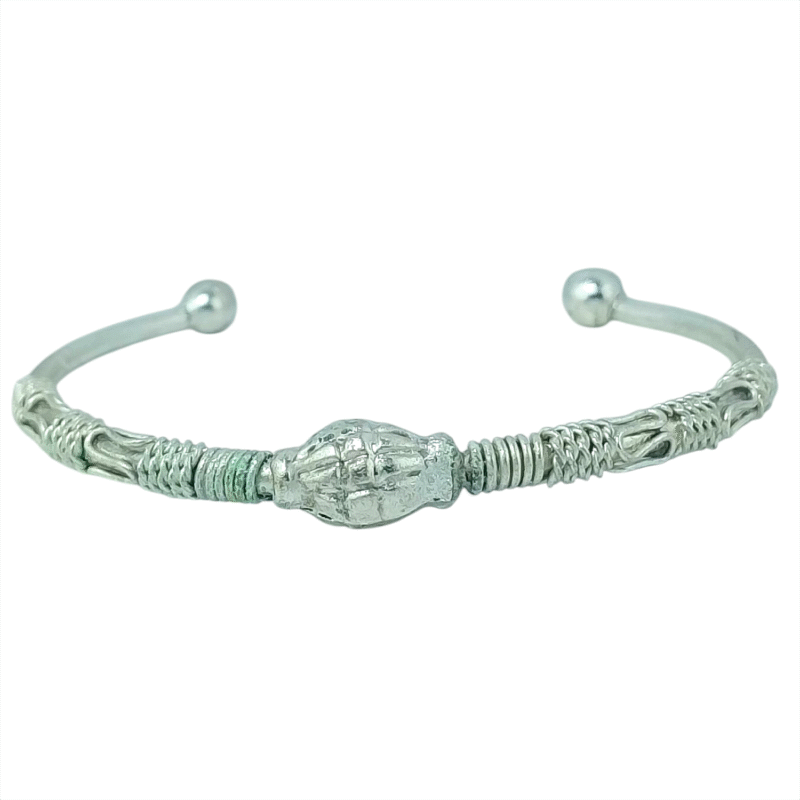 Bracelet en Cuivre Artisanal Touareg – Fabrication Traditionnelle de Tamanrasset Sud de l'Algérie  - Pour Femme – Image 2